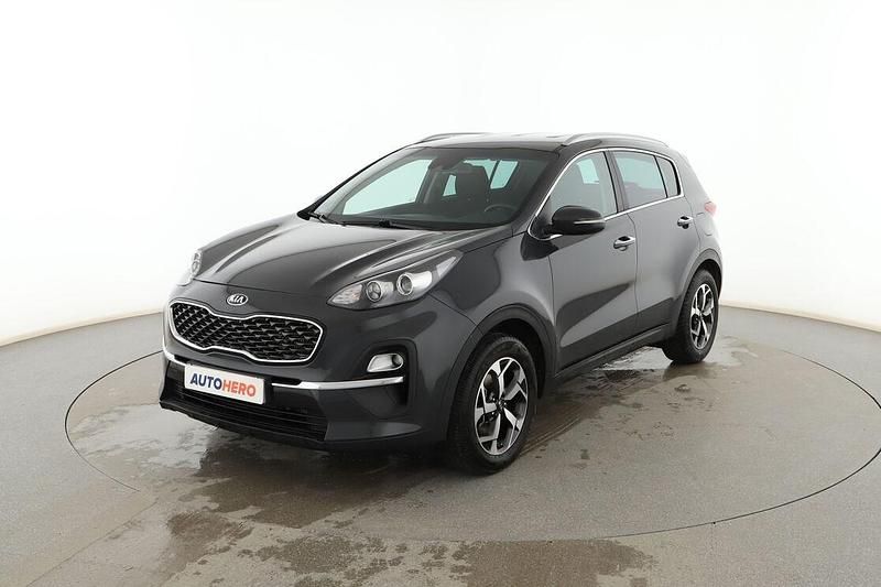 Usado Kia Sportage Plus 136 CV (100 kW) 2021 Gris SUV