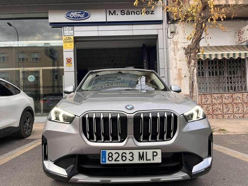 Usado BMW X1 150 CV (110 kW) 2024 Plateado SUV