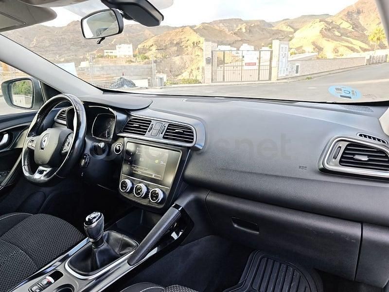 Usado Renault Kadjar Business 115 CV (84 kW) 2021 Blanco SUV