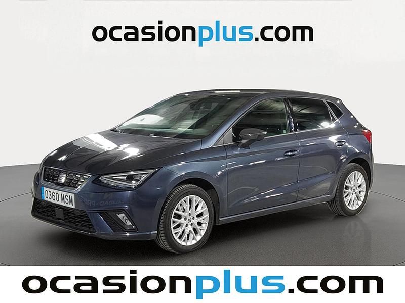 Usado Seat Ibiza 116 HP (85 kW) 2024 Cinzento Citadino