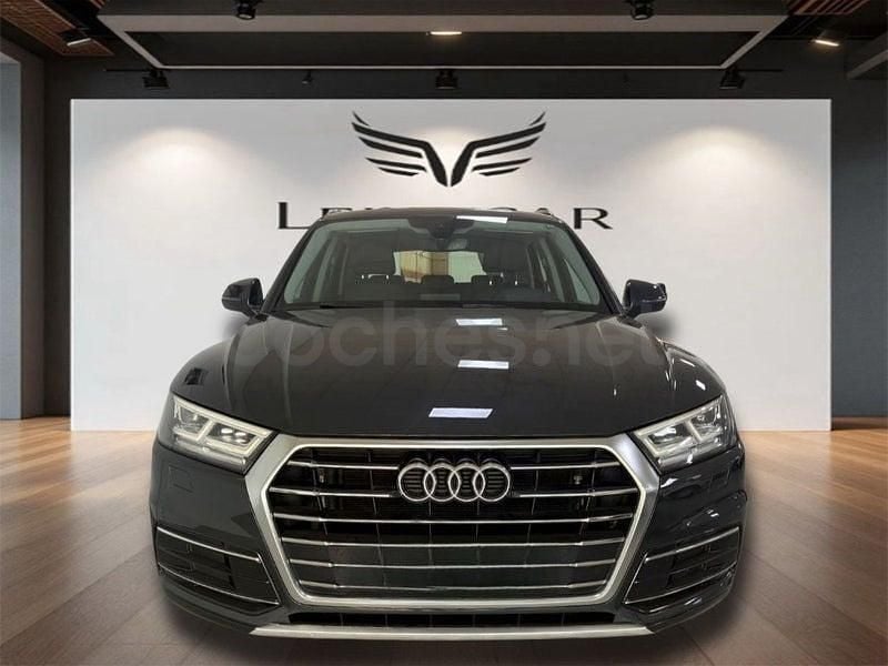 Käytetty Audi Q5 163 HP (119 kW) 2020 Musta Katumaasturi
