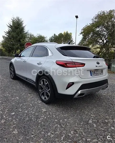 Usado Kia XCeed 115 CV (84 kW) 2020 Blanco SUV