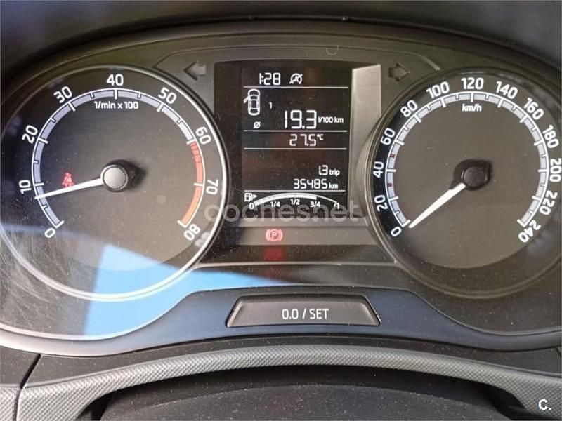 Occasion Skoda Fabia Ambition 60 ch (44 kW) 2019 Bleue Berline