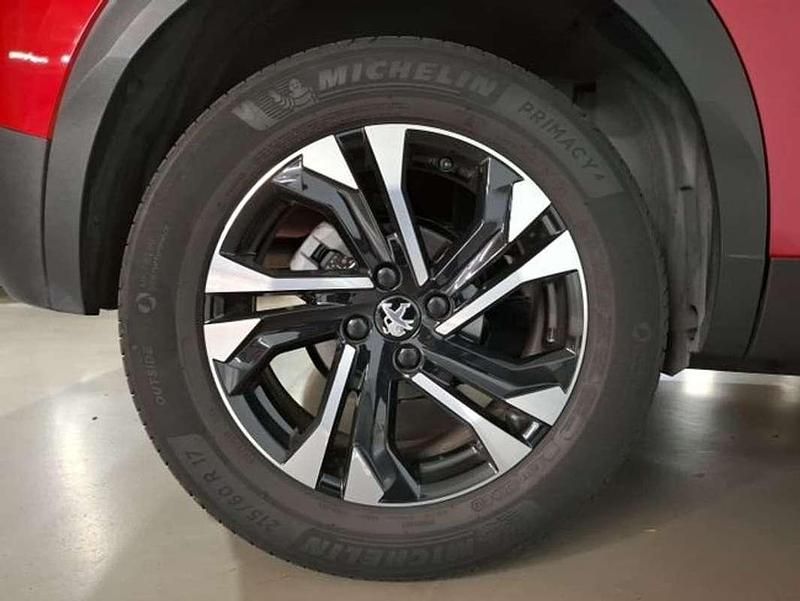 Usado Peugeot 2008 131 CV (96 kW) 2020 Rojo SUV