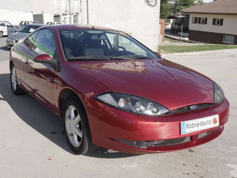 Usado Ford Cougar 170 CV (125 kW) 1998 Rojo Coupe