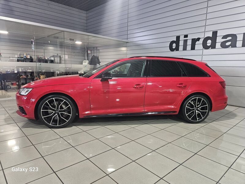 Usado Audi A4 Advanced 286 CV (210 kW) 2019 Rojo Berlina
