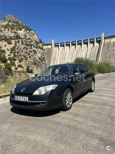 Negro Usado 2008 Renault Laguna III Dynamique Berlina | 4000 € (Super precio) - Imagen 1/2
