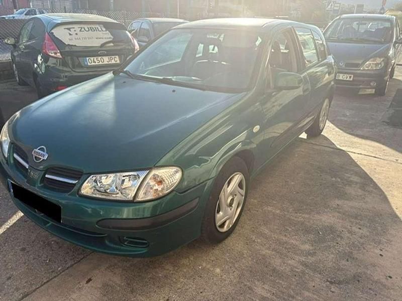 Verde Usado 2002 Nissan Almera Utilitario | 1800 € - Imagen 1/4