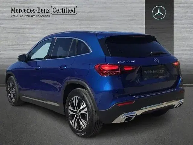Usado Mercedes GLA220 Progressive 190 CV (139 kW) 2023 Azul espectral SUV