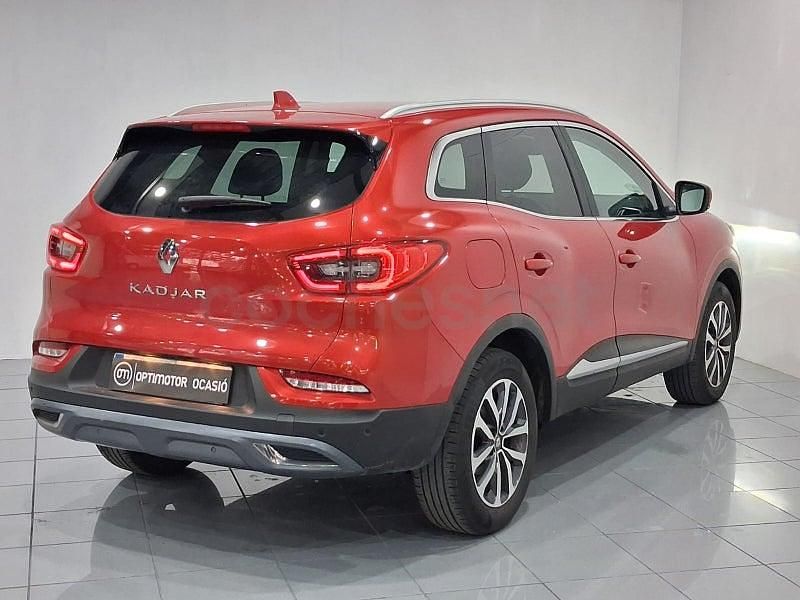 Usado Renault Kadjar Zen 140 CV (102 kW) 2019 Granate SUV
