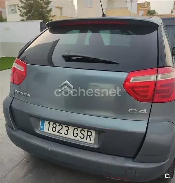 Usado Citroën C4 Picasso 110 CV (80 kW) 2009 Gris / plata Monovolumen