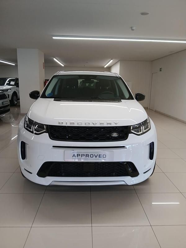 Blanco Usado 2024 Land Rover Discovery Sport S SUV | 53.995 € (Un poco caro) - Imagen 1/4