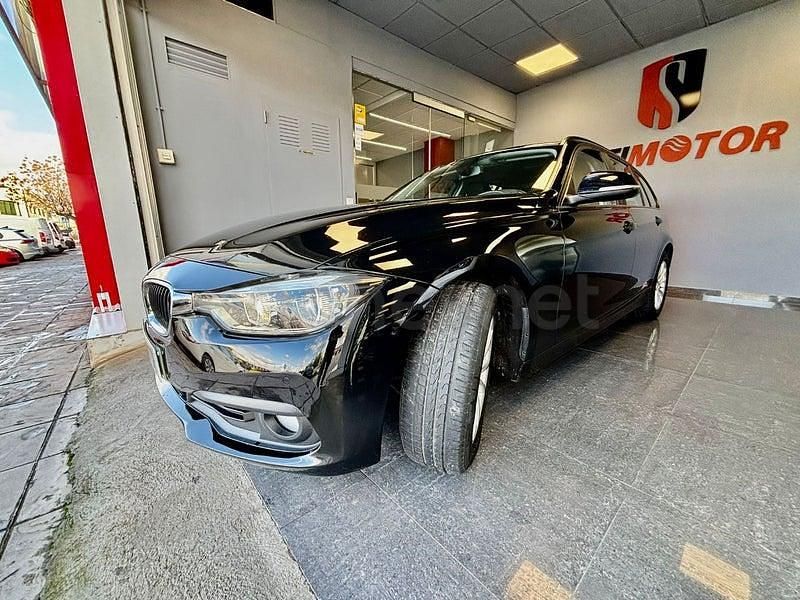 Usado BMW 318 143 CV (105 kW) 2015 Negro Familiar