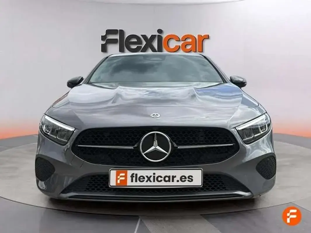 Usado Mercedes A180 136 CV (100 kW) 2024 Burdeos Berlina