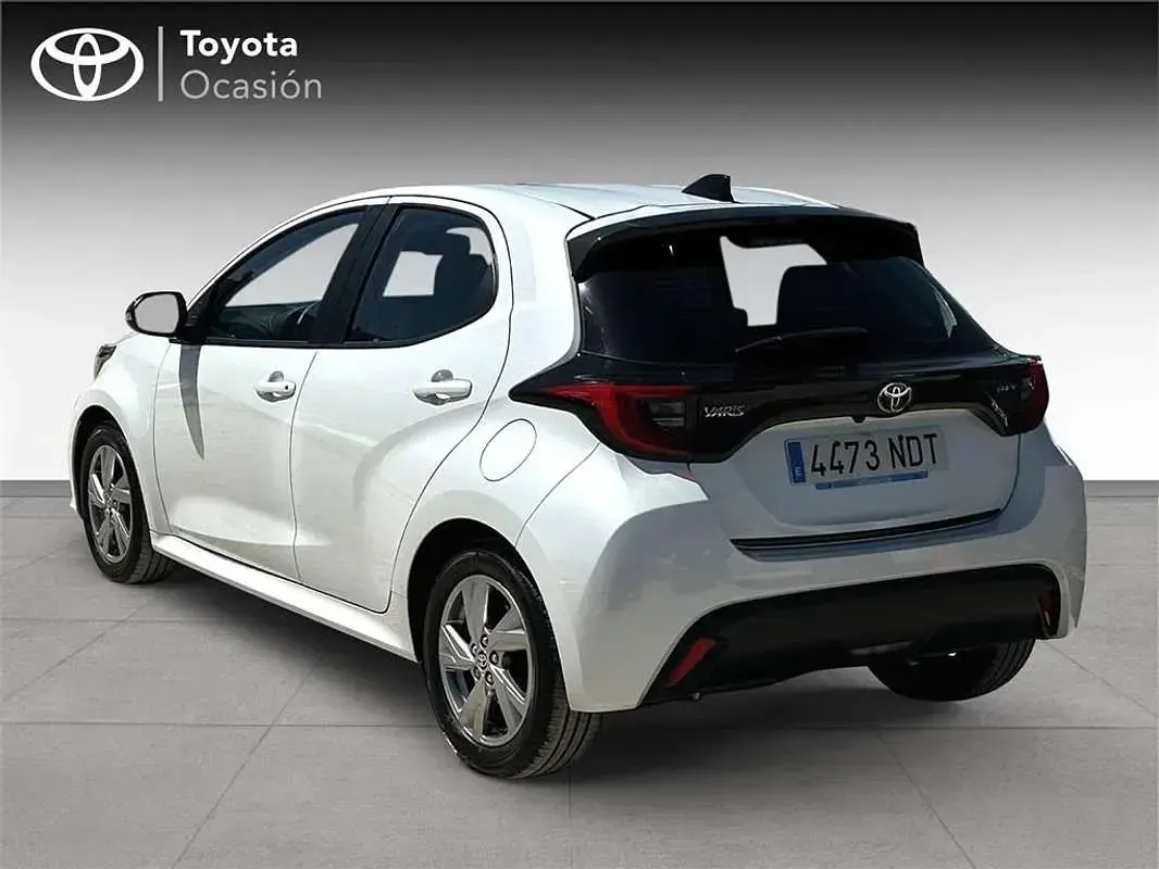 Usado Toyota Yaris Active 116 CV (85 kW) 2025 Utilitario