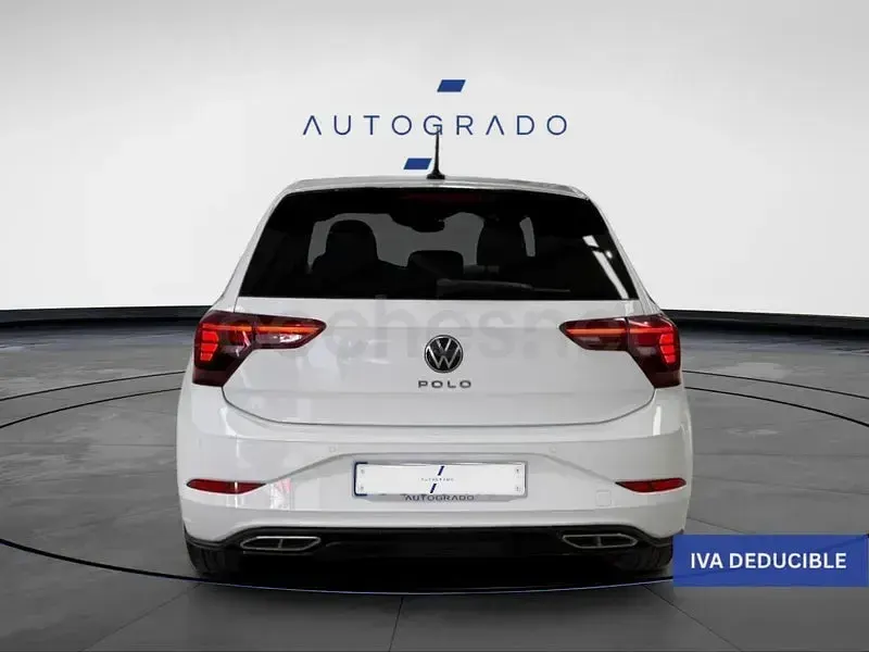 Usado VW Polo R-line 95 CV (69 kW) 2022 Blanco Utilitario