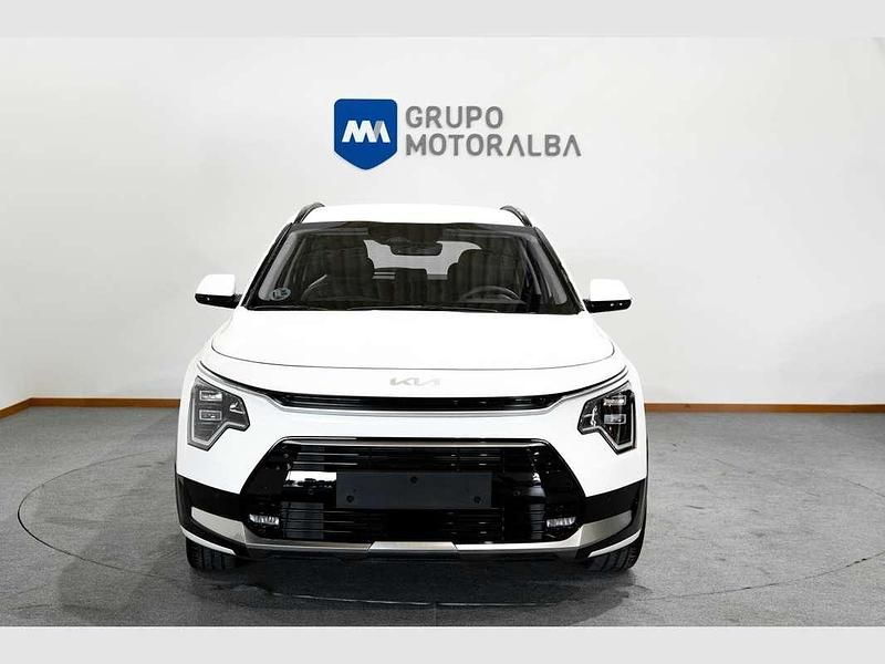 Usado Kia Niro 141 CV (103 kW) 2024 Blanco SUV