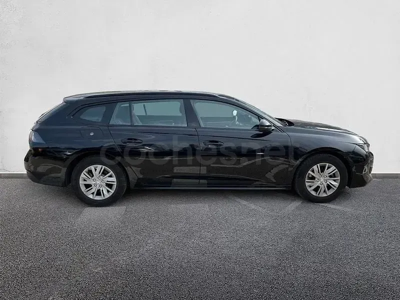 Usado Peugeot 508 SW Active 131 CV (96 kW) 2022 Negro Familiar