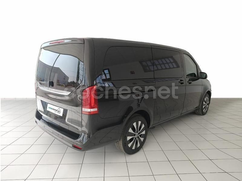 Usado Mercedes V250 190 CV (139 kW) 2023 Negro Monovolumen