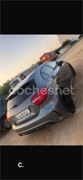 Usado Mercedes A250 211 CV (155 kW) 2013 Gris / plata Berlina