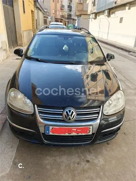 Usado VW Golf VI Advance 140 CV (102 kW) 2008 Negro Utilitario