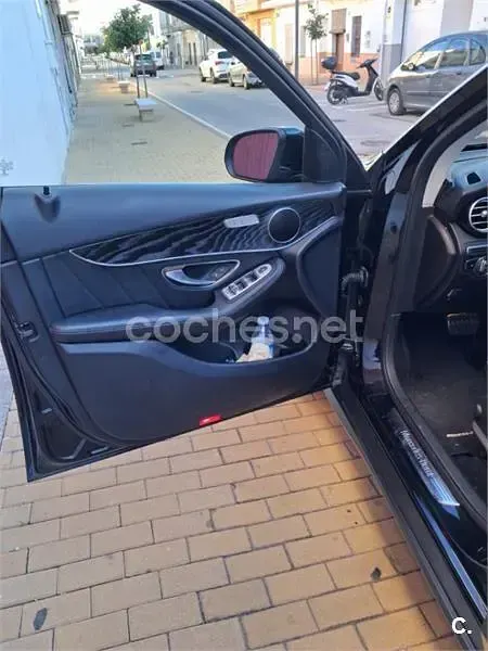 Usado Mercedes GLC220 170 CV (125 kW) 2018 Negro SUV