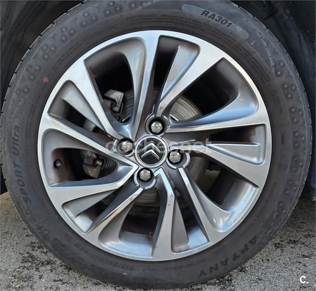 Usado Citroën C4 Exclusive 114 CV (83 kW) 2015 Blanco Berlina