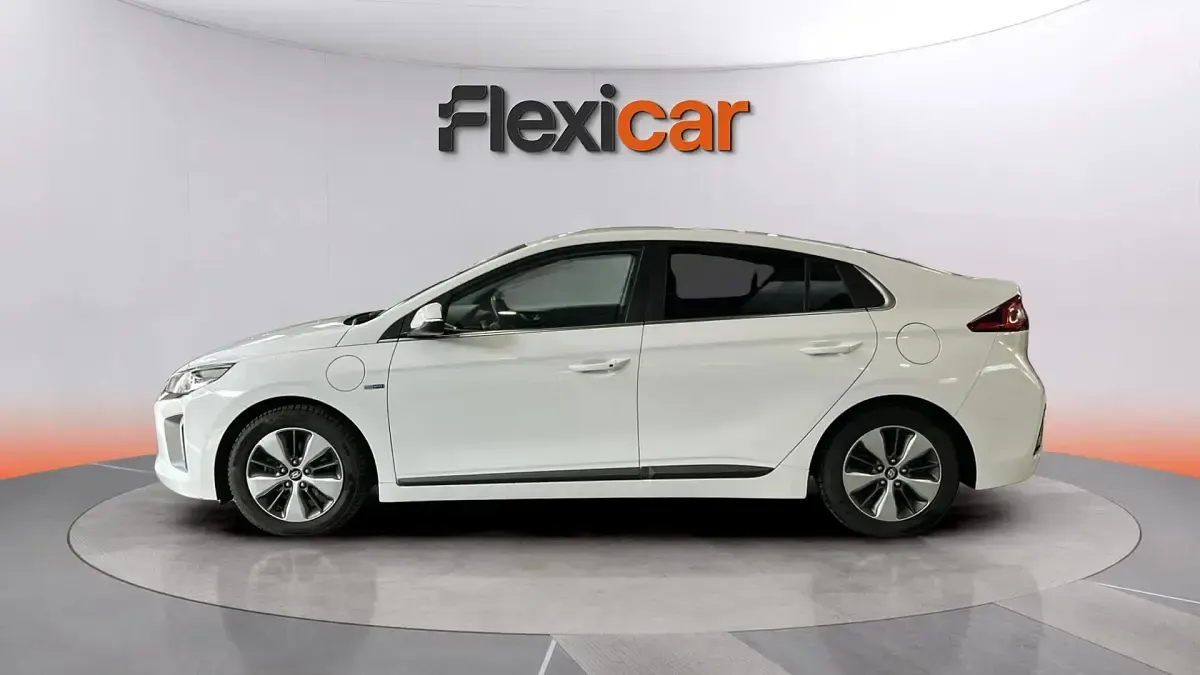 Usado Hyundai Ioniq Style 141 CV (103 kW) 2019 Blanco Utilitario
