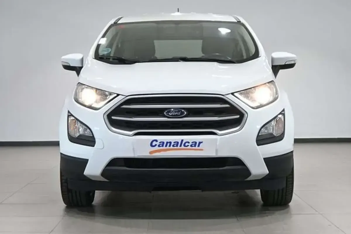 Usado Ford Ecosport Trend 125 CV (91 kW) 2019 Blanco SUV