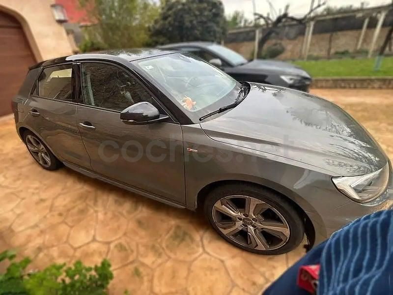 Usado Audi A1 Sportback Premium 116 CV (85 kW) 2019 Gris / plata Utilitario