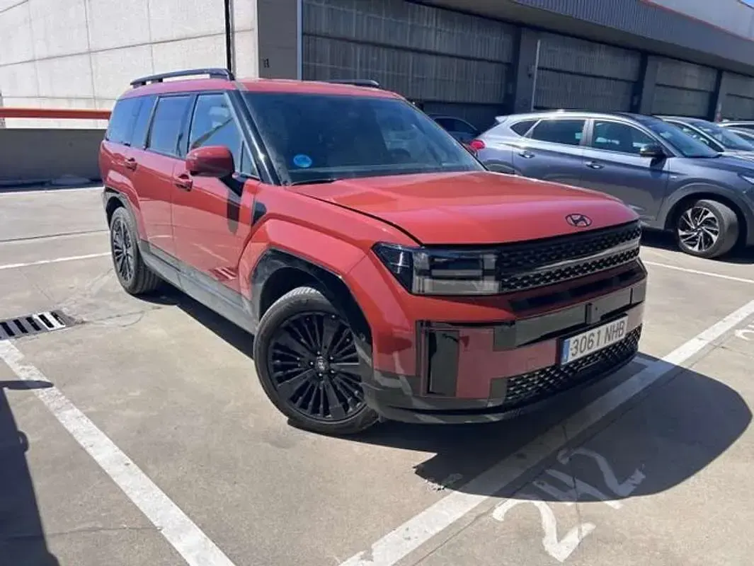 Usado Hyundai Santa Fe 253 CV (186 kW) 2025 Naranja SUV
