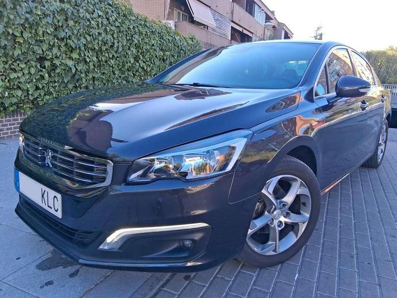 Usado Peugeot 508 Allure 120 CV (88 kW) 2018 Negro Berlina