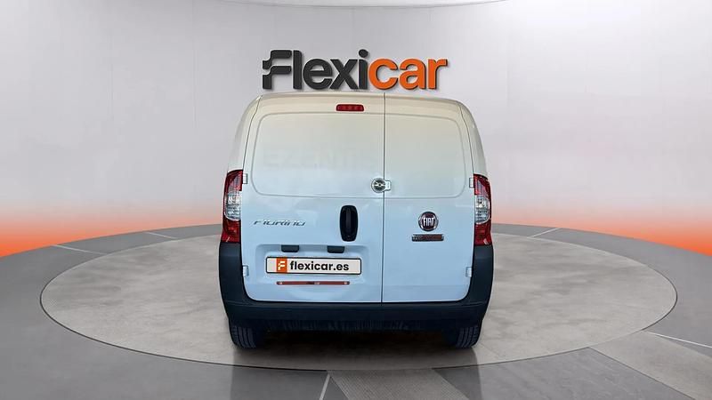 Usado Fiat Fiorino 80 CV (58 kW) 2019 Blanco Monovolumen