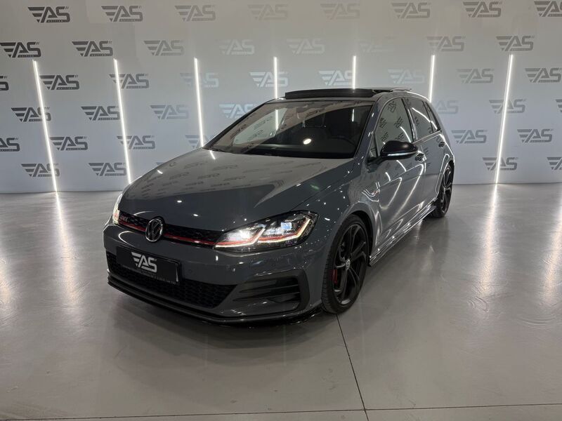 Gris Usado 2019 VW Golf VII GTI Berlina | 33.900 € (Caro) - Imagen 1/4