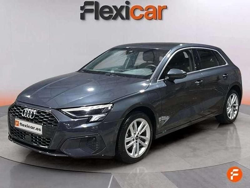 Usado Audi A3 Sportback e-tron S-Line 204 CV (150 kW) 2020 Gris Utilitario