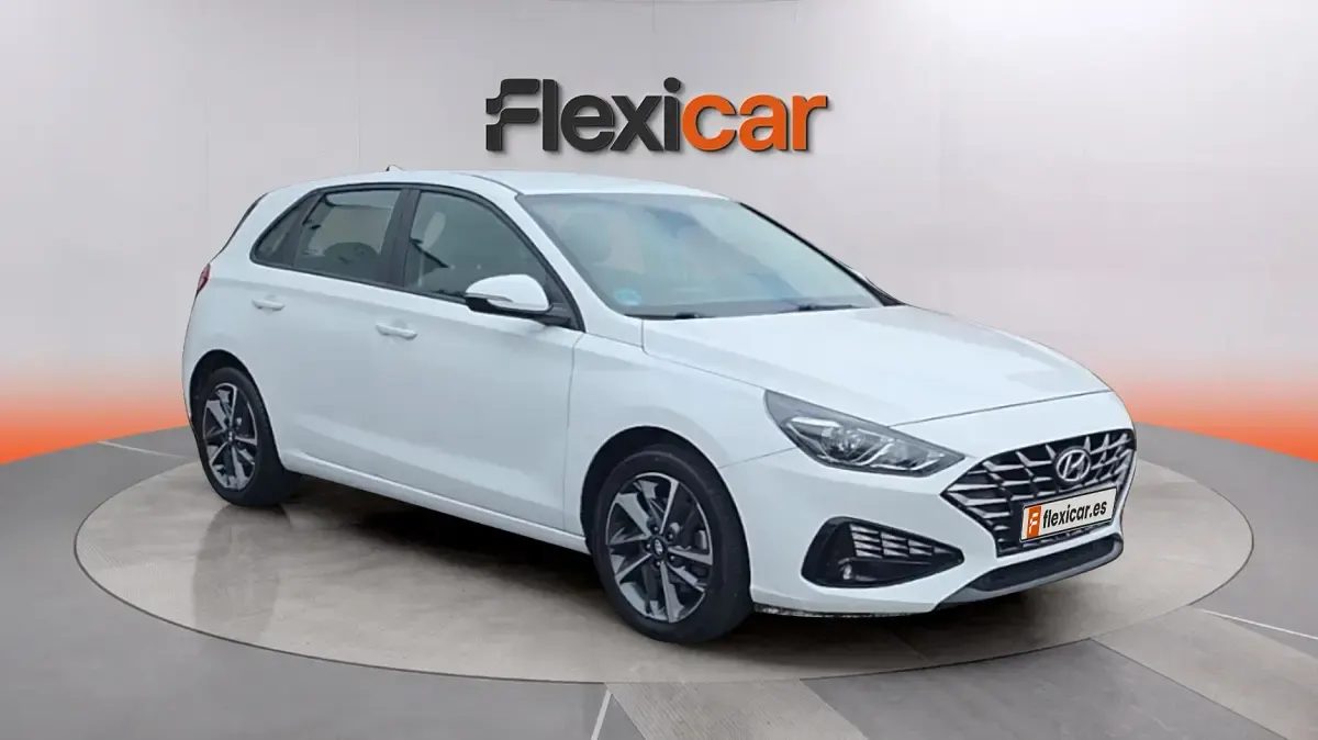 Usado Hyundai i30 110 CV (80 kW) 2021 Berlina