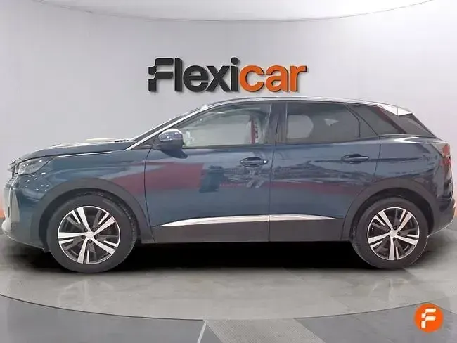 Usado Peugeot 3008 Allure 130 CV (95 kW) 2021 Azul SUV