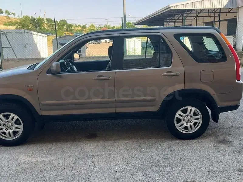 Usado Honda CR-V ES 150 CV (110 kW) 2002 Beige SUV