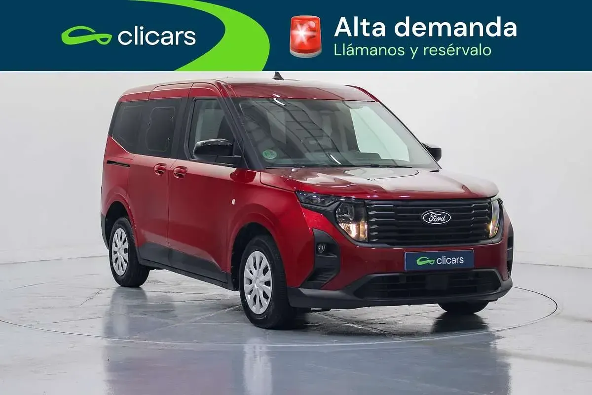 Usado Ford Tourneo Trend 125 CV (91 kW) 2024 Rojo Van