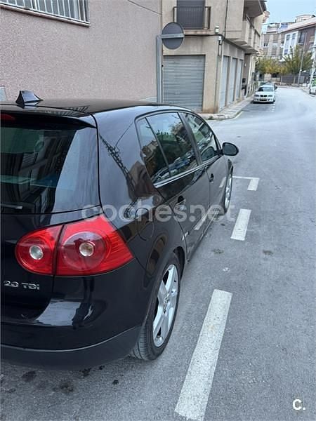 Usado VW Golf VI Sportline 140 CV (102 kW) 2008 Negro Utilitario