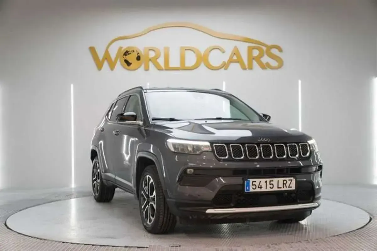 Usado Jeep Compass Limited 150 CV (110 kW) 2021 Negro SUV