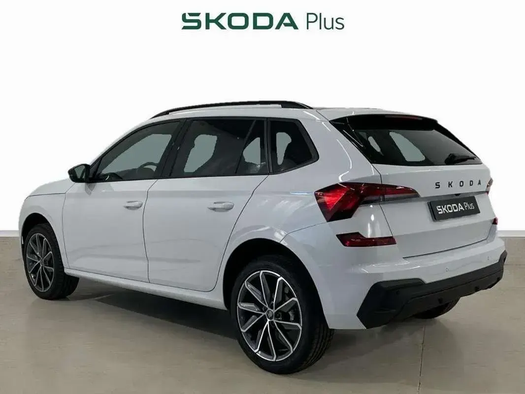 Usado Skoda Kamiq 116 CV (85 kW) 2025 Blanco SUV