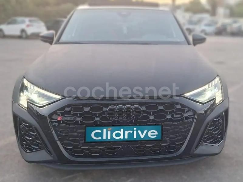 Usado Audi RS3 Ambiente 400 CV (294 kW) 2022 Negro Berlina