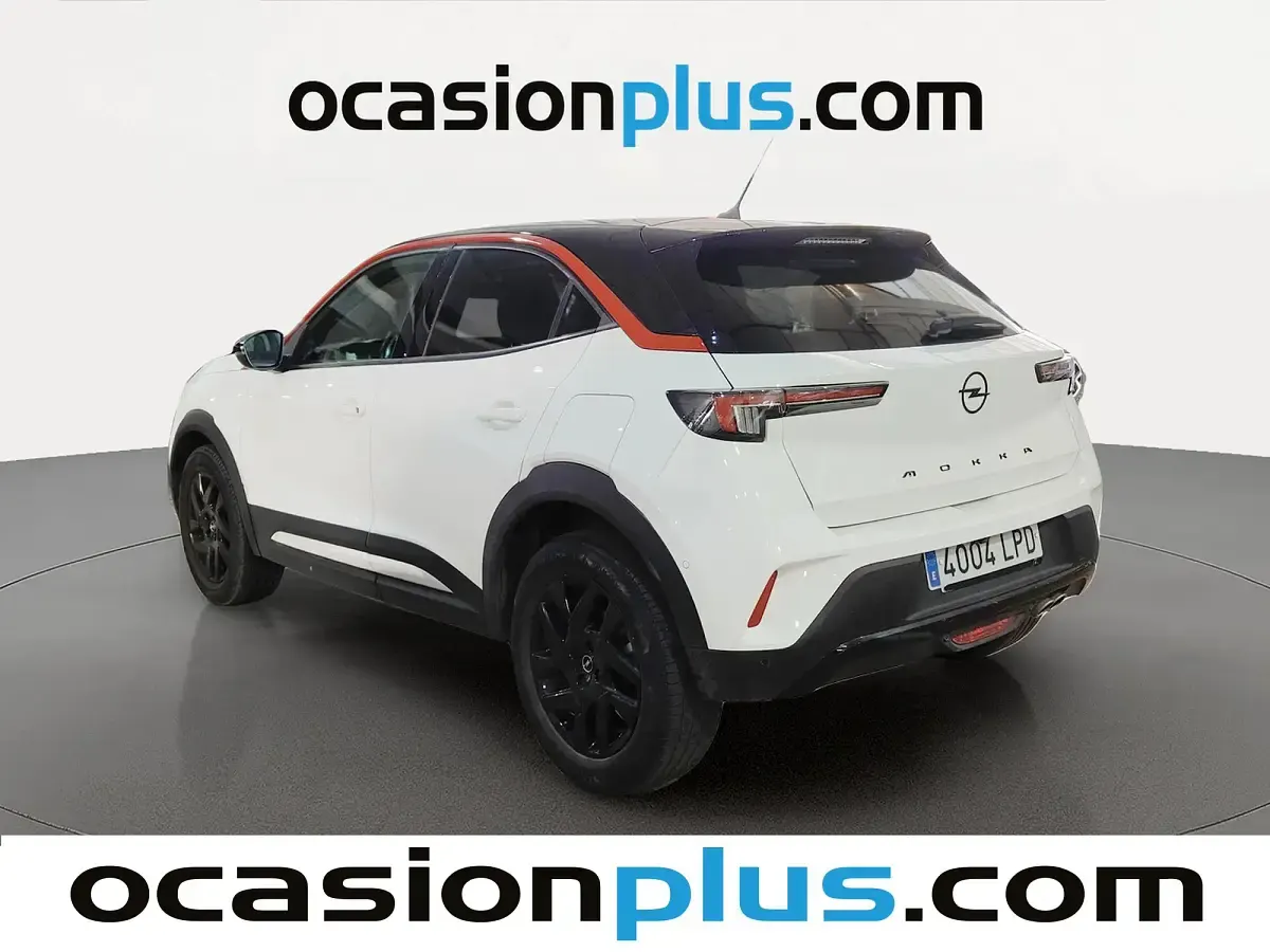 Usado Opel Mokka GS Line 131 CV (96 kW) 2021 Blanco SUV