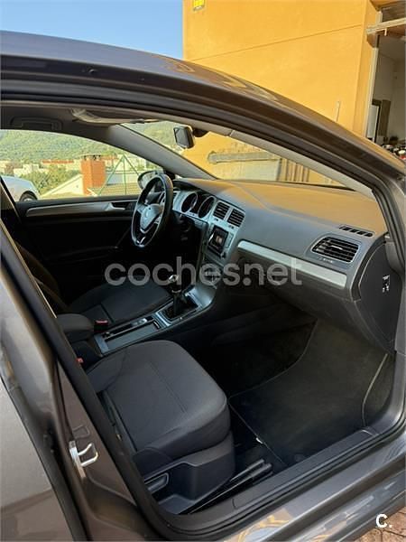 Usado VW Golf VII Advance 110 CV (80 kW) 2014 Gris / plata Berlina