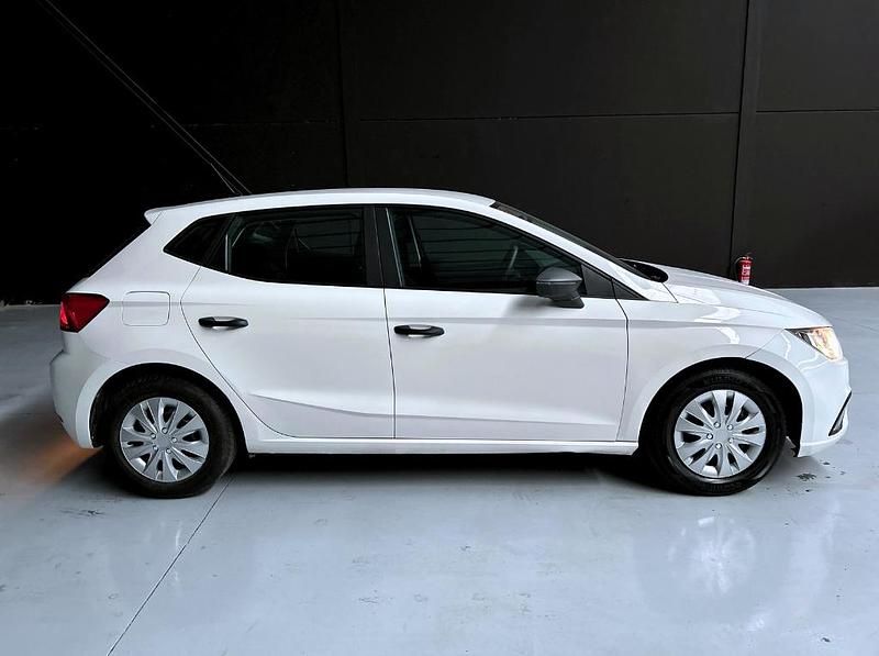 Usado Seat Ibiza Reference 95 CV (69 kW) 2020 Blanco Utilitario