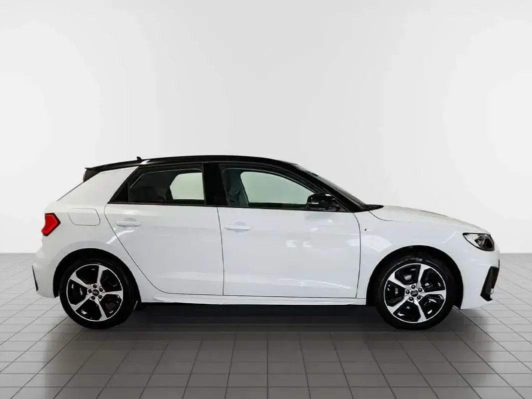 Nuevo Audi A1 Sportback 116 CV (85 kW) 2026 Blanco Utilitario