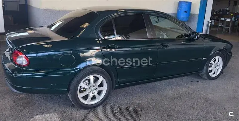 Usado Jaguar X-type Classic 155 CV (114 kW) 2006 Verde Berlina