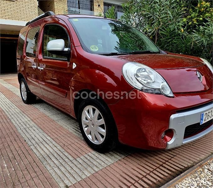 Rojo Usado 2012 Renault Kangoo Expression Monovolumen | 8950 € (Precio justo) - Imagen 1/4