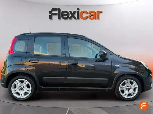 Usado Fiat Panda Cross Cross 70 CV (51 kW) 2023 Negro Utilitario